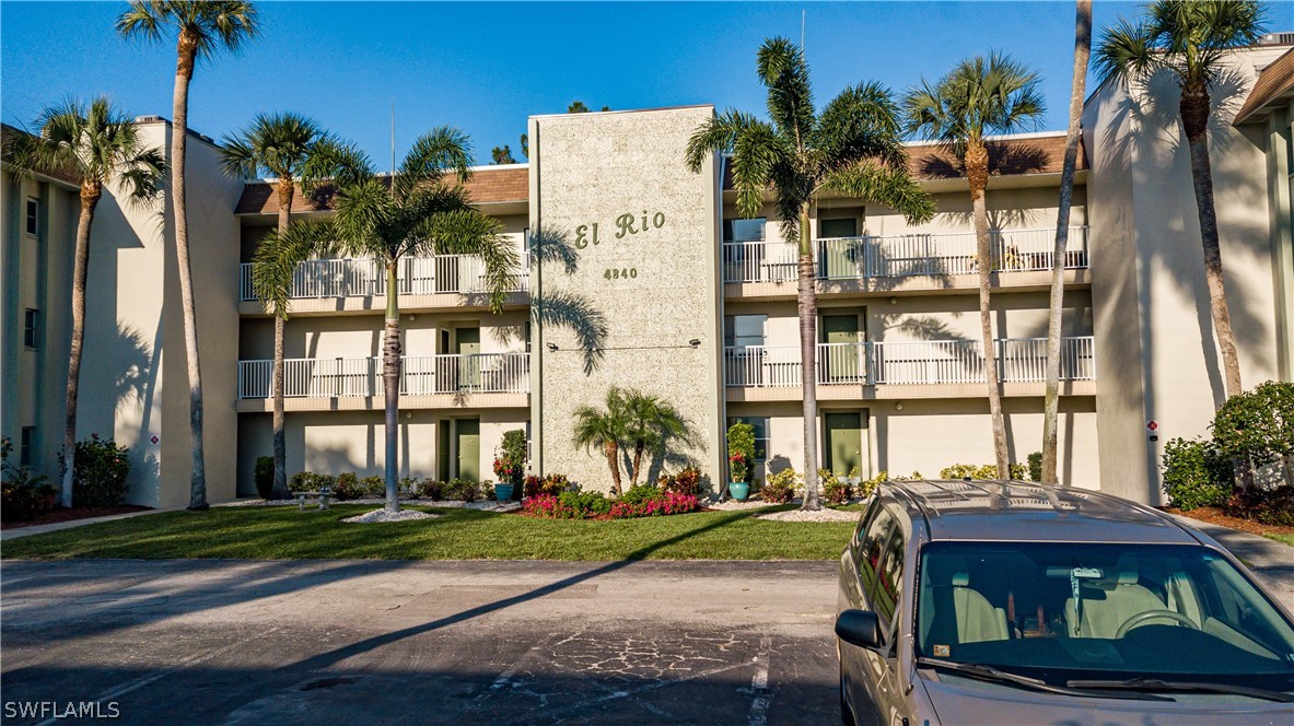 4840  Golf Club Court, Apt 10