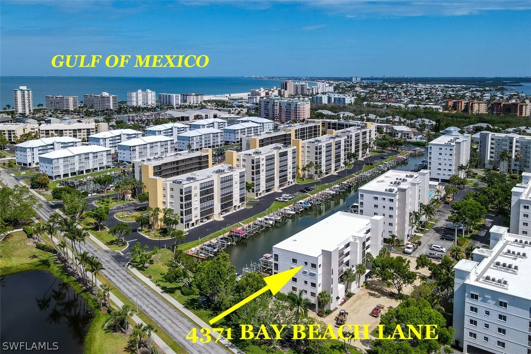 4371  Bay Beach Lane, Apt 411