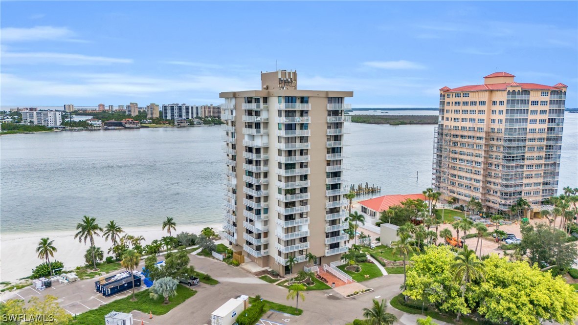 8701  Estero Boulevard, Apt 301