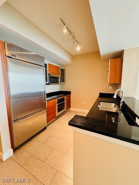 3000  Oasis Grand Boulevard, Apt 2206