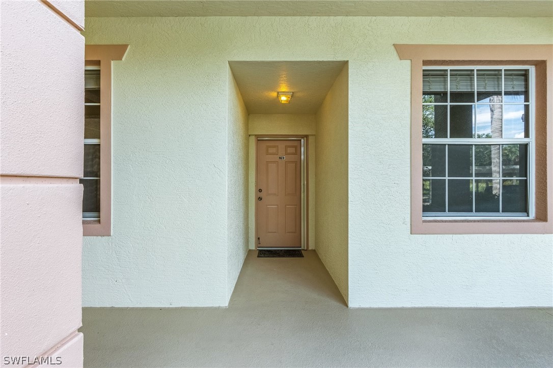 4007  Palm Tree Boulevard, Apt 105