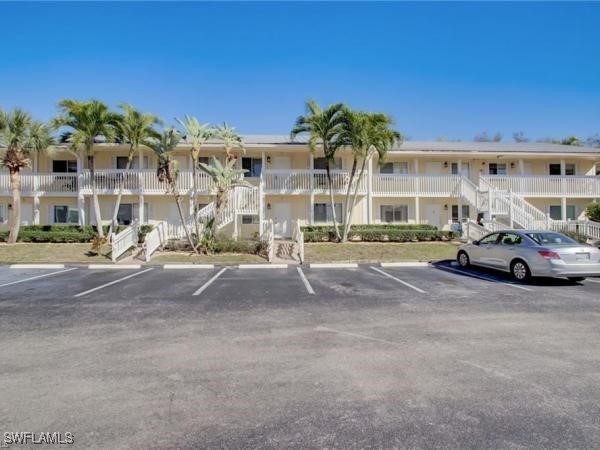 4621  Bayshore Drive, Apt Q10