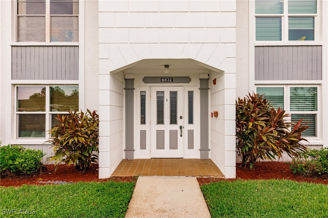 6832  Sandtrap Drive, Apt 2