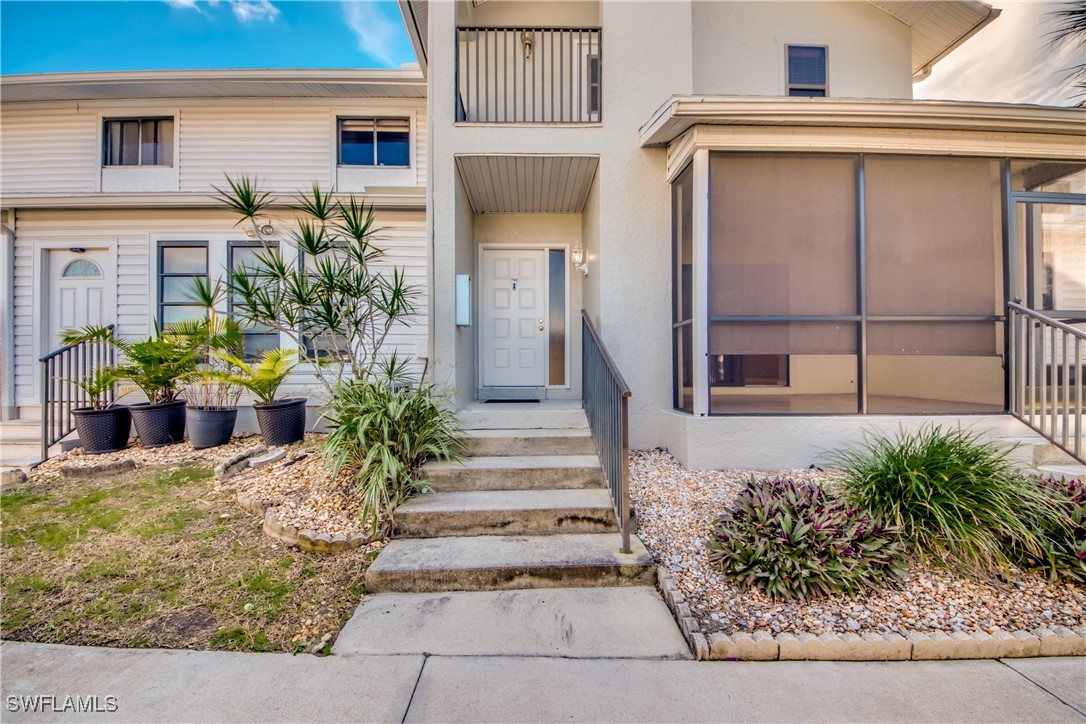 17034  Golfside Circle, Apt 703