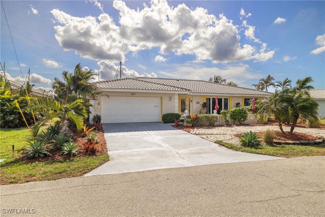 2807  CORAL Way