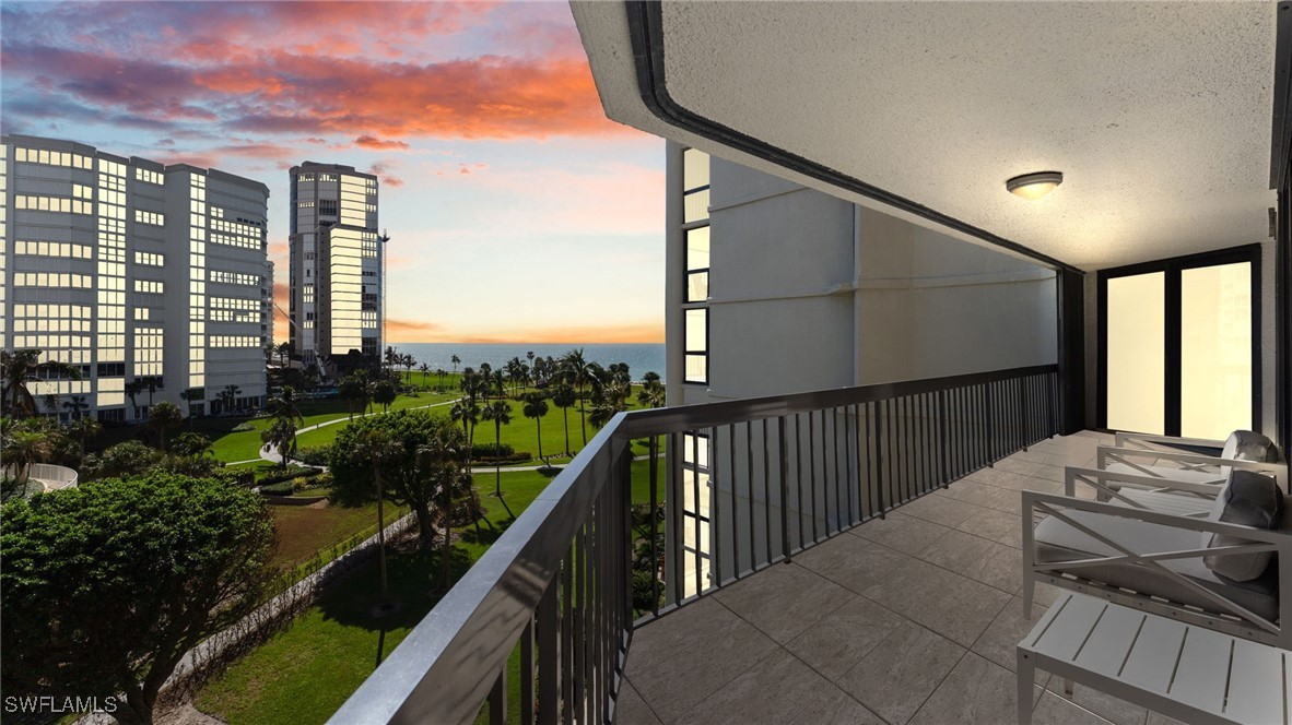 4551  Gulf Shore Boulevard, Apt 606