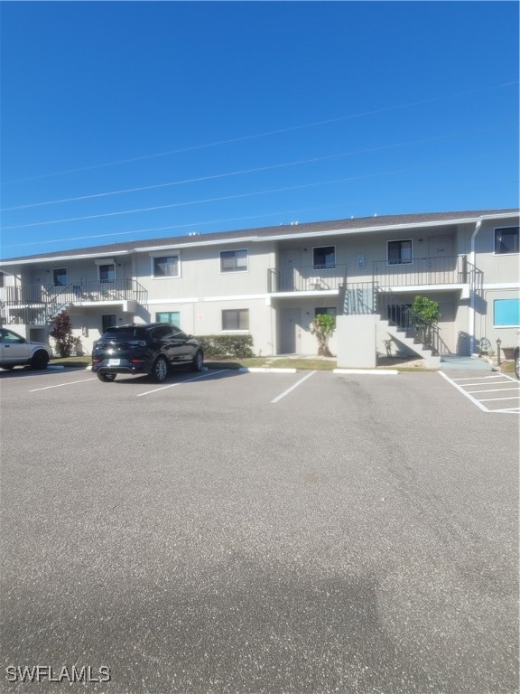 423  Cape Coral Parkway, Apt 102