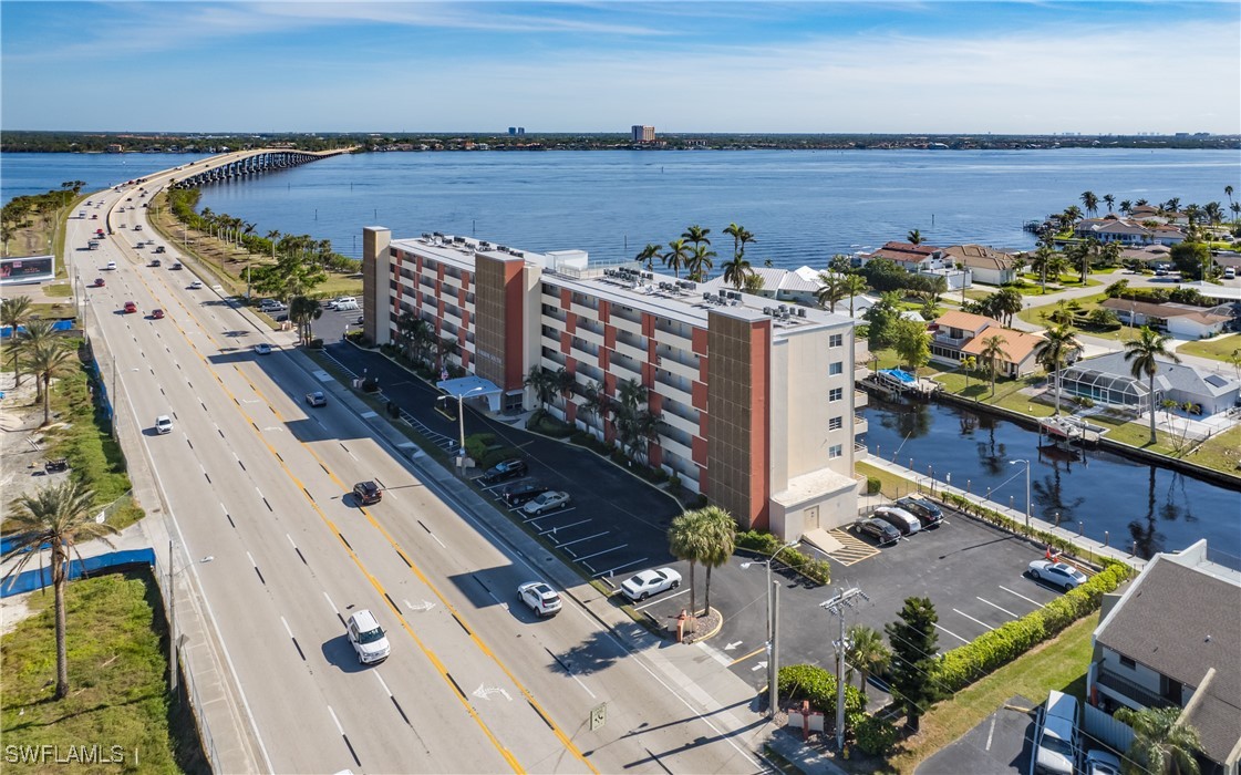 1766  Cape Coral Parkway, Apt 303