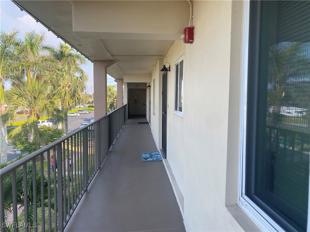 1010  Manatee Road, Apt B303