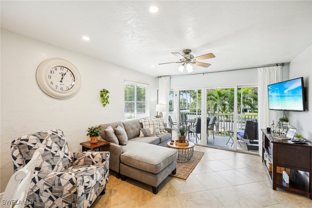 261 S Collier Boulevard, Apt 201