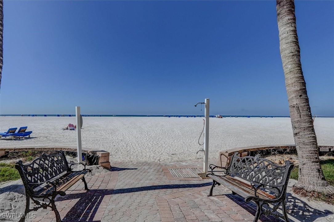 6660  Estero Boulevard, Apt 303-B