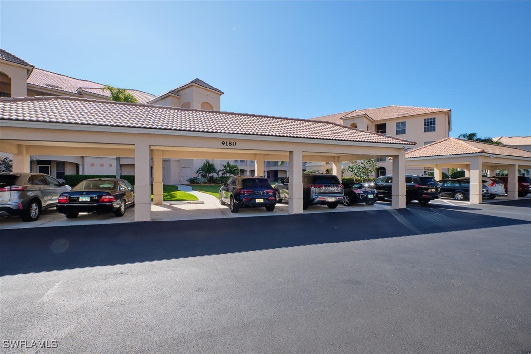 9180  Southmont Cove, Apt 105