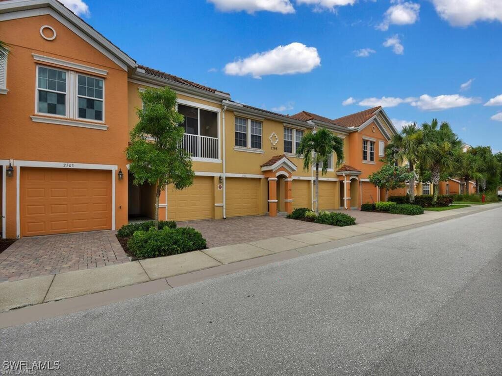1795  Concordia Lake Circle, Apt 2506