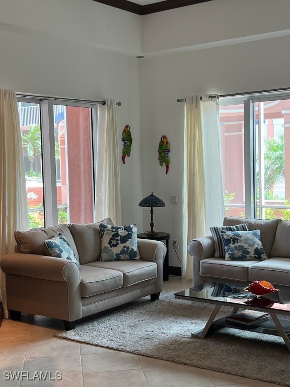 2743  1st Street, Apt 306
