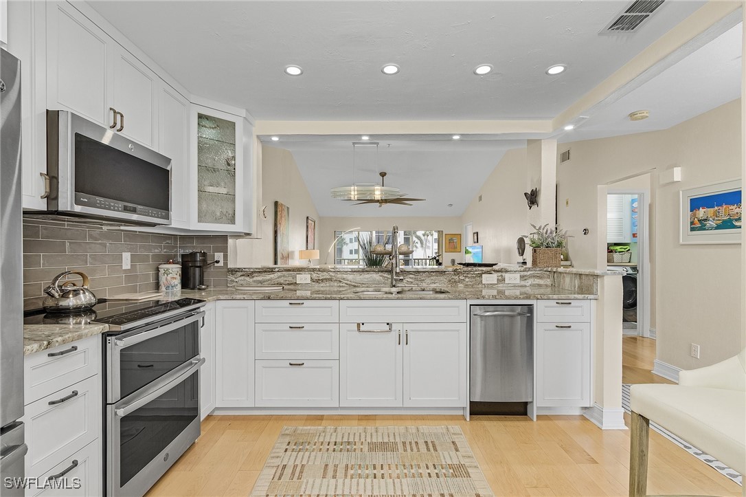 9900  Sunset Cove Lane, Apt 133