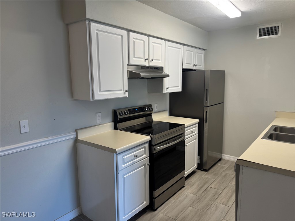 5311  Summerlin Road, Apt 1104