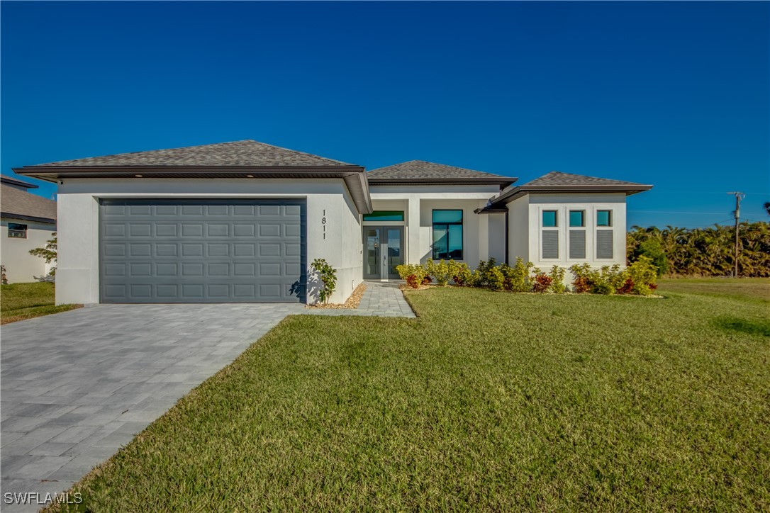 1811 SW 38th Lane