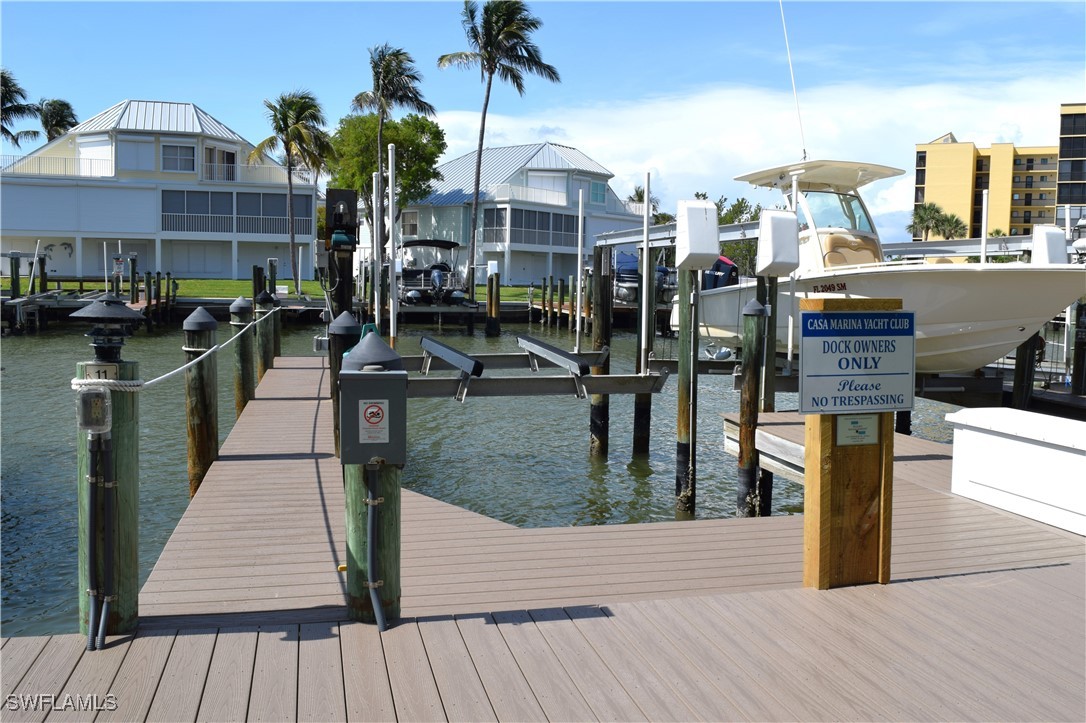 4341  Bay Beach Lane