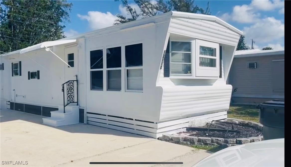 12110  Live Oak Drive