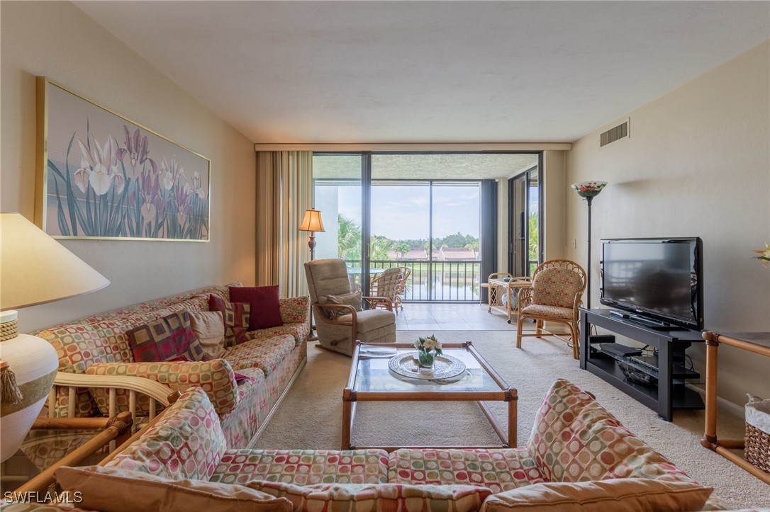 4585  Trawler Court, Apt 405