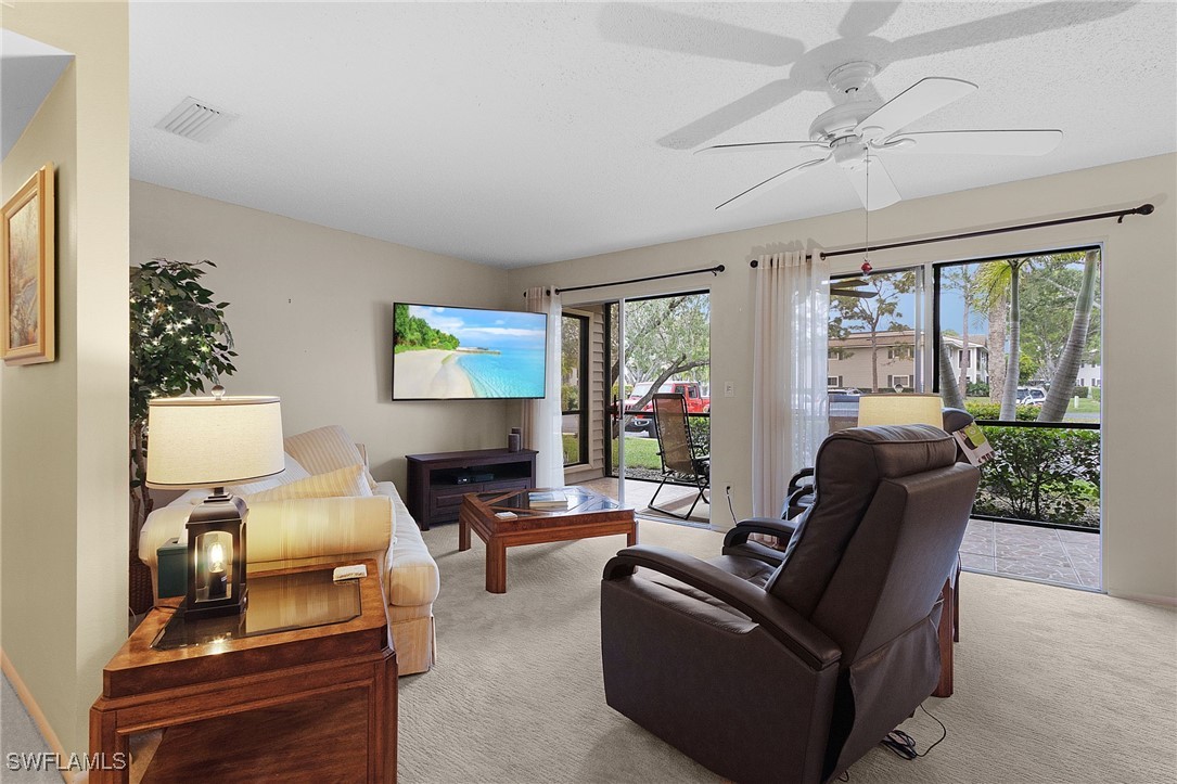 8101 S Woods Circle, Apt 12