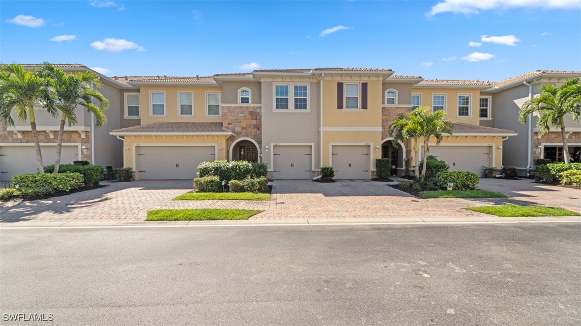 10809  Alvara Way