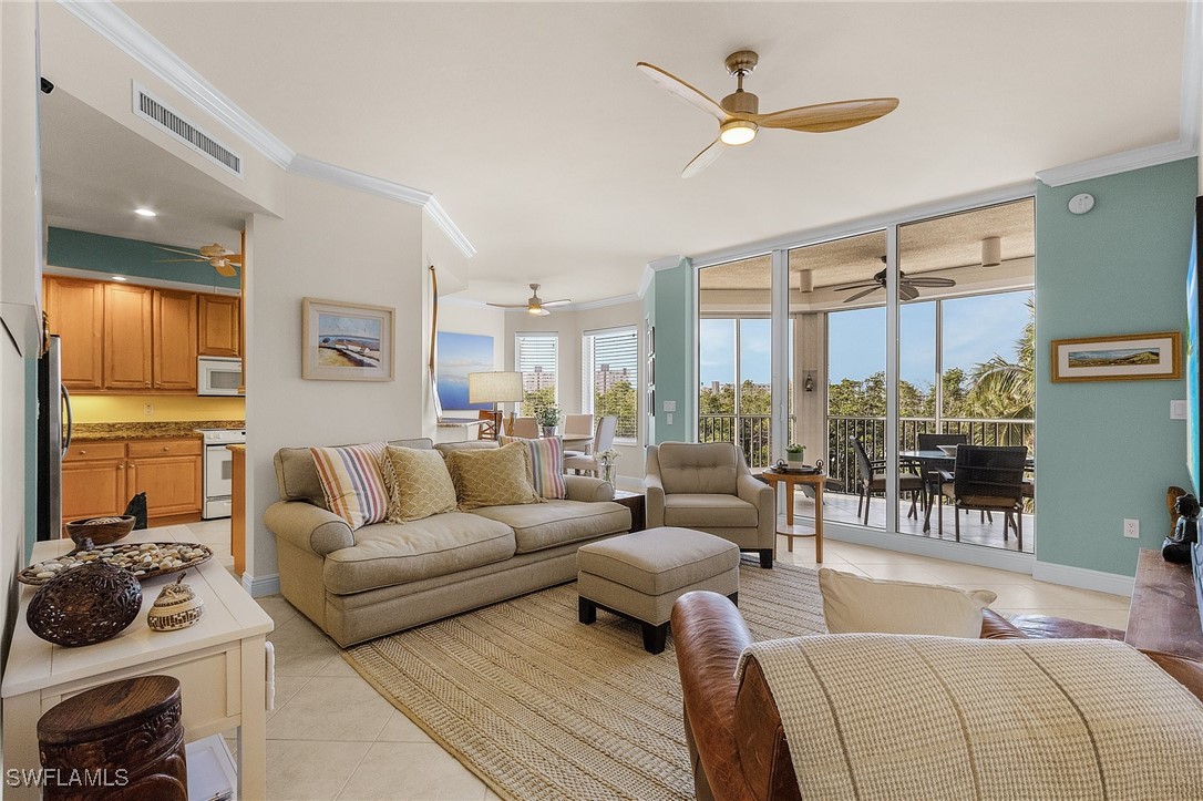 4182  Bay Beach Lane, Apt 733