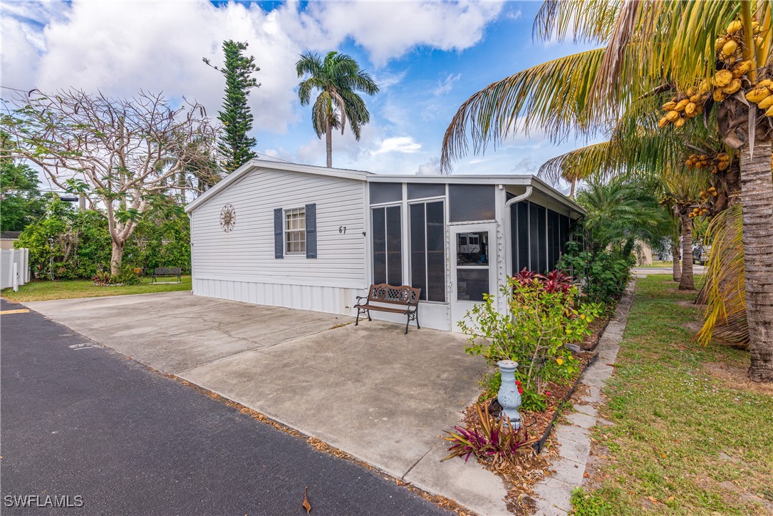 647  Nuna Avenue, Apt 67