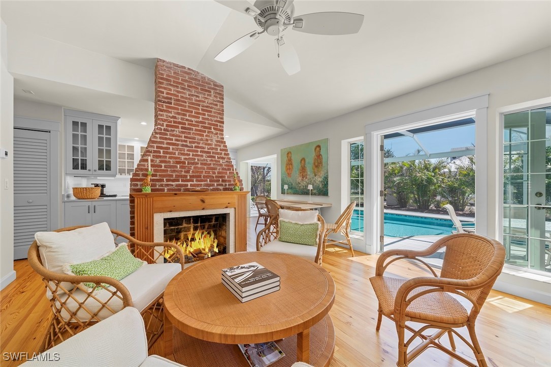 1222  Ferry Road
