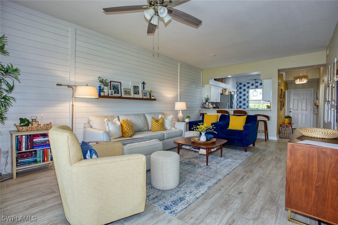 8106  Queen Palm Lane, Apt 115
