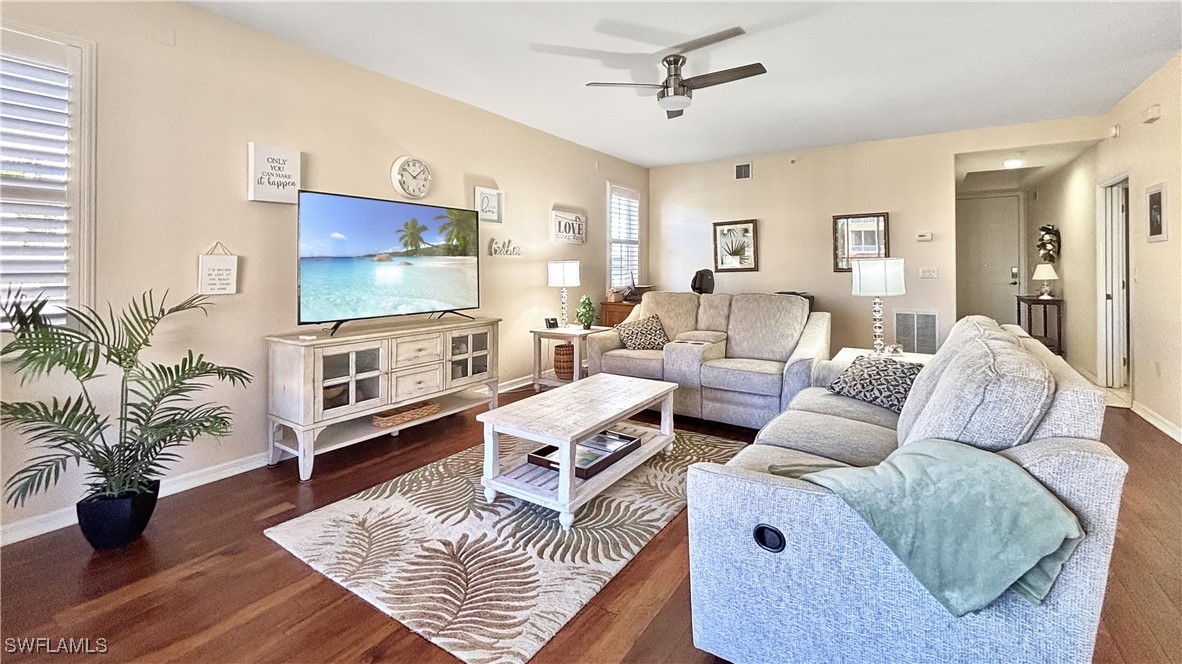 1133  Van Loon Commons Circle, Apt 205