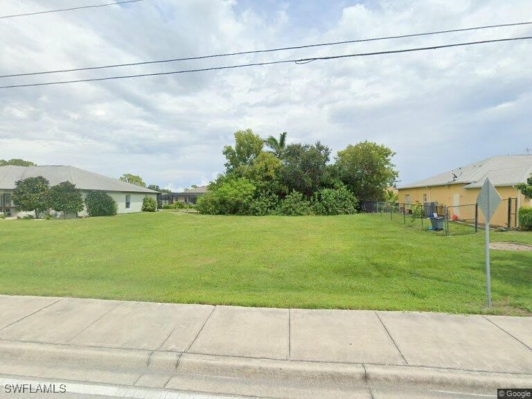 1807  Surfside Boulevard