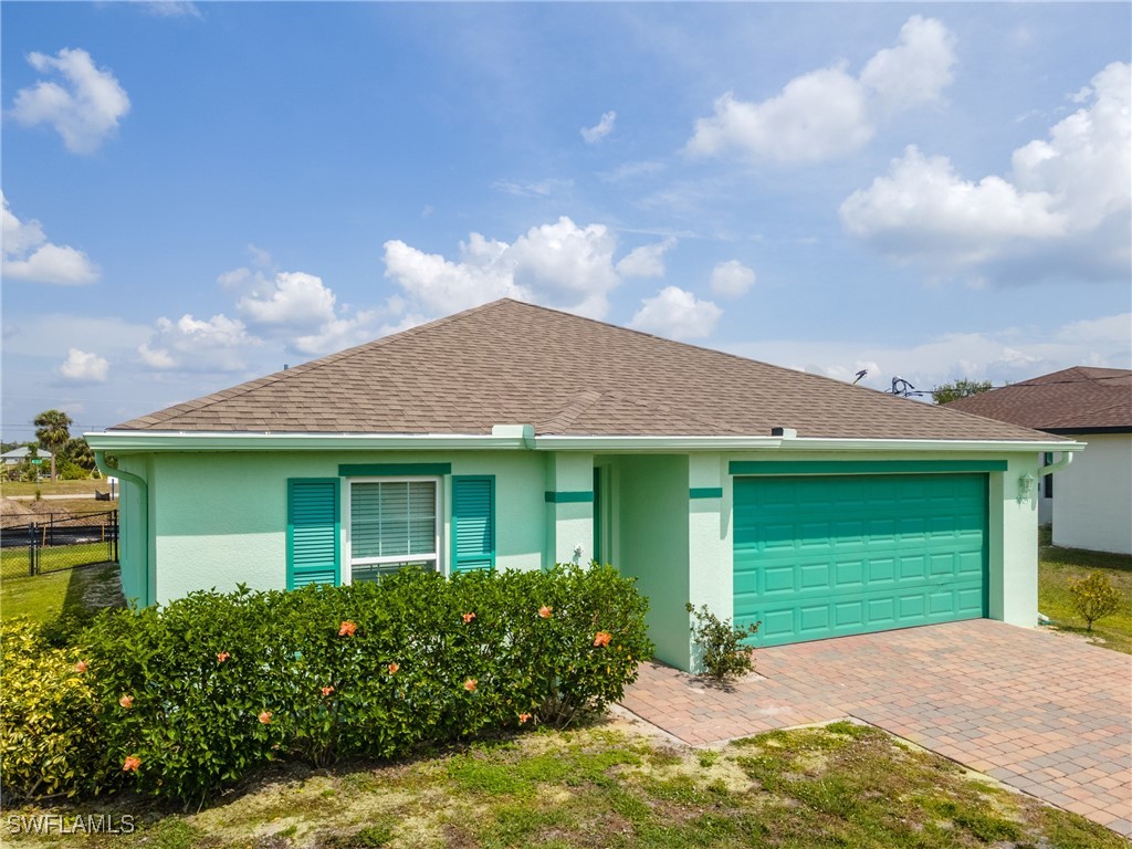 4005 NE 20th Place