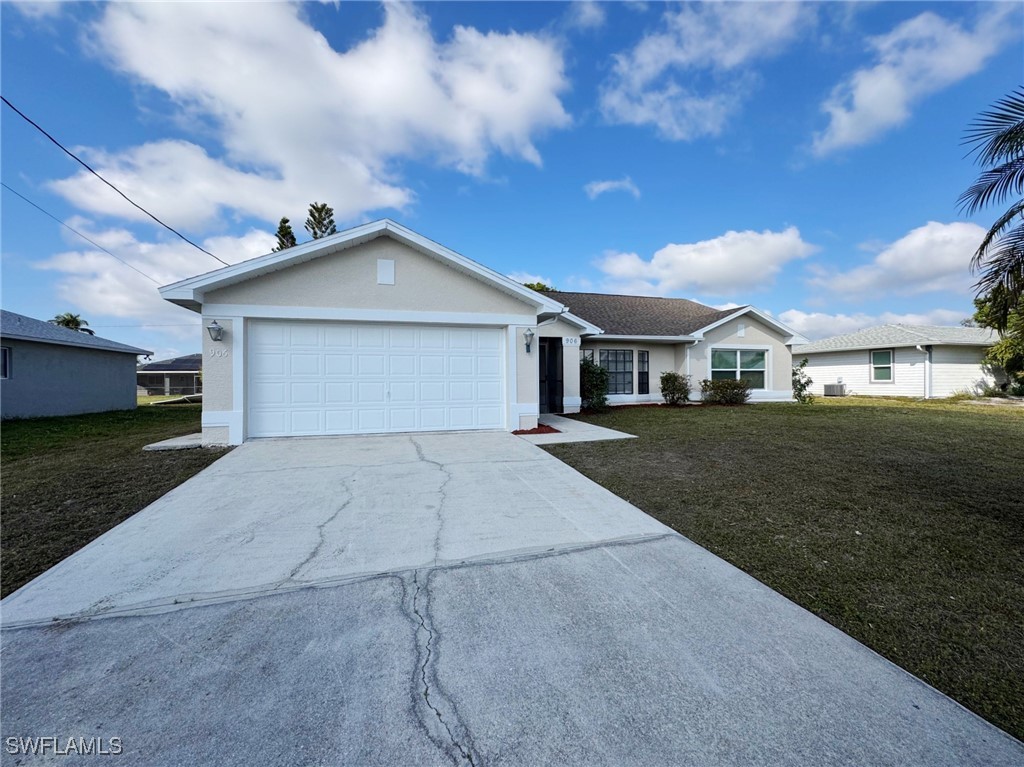 906 SW 11th Court