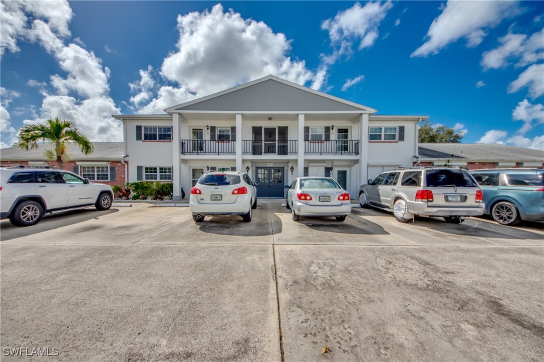 8741  Lueck Lane, Apt 5