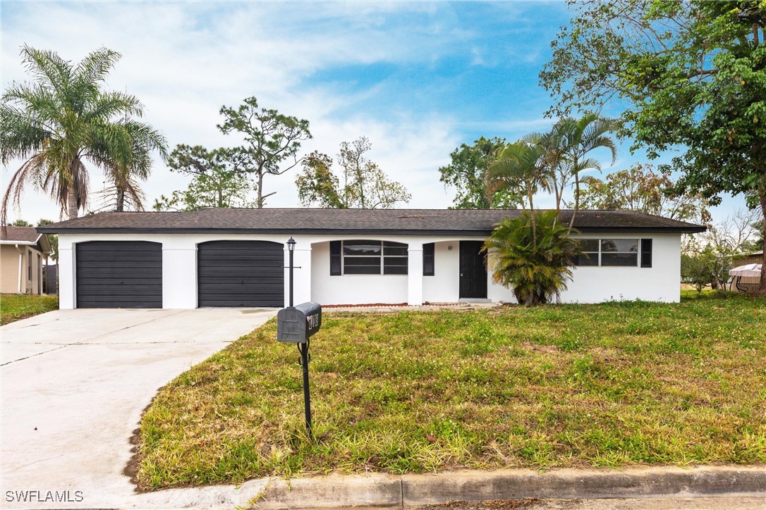 818  Gardenside Court