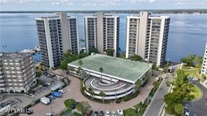 1900  Virginia Avenue, Apt 1301