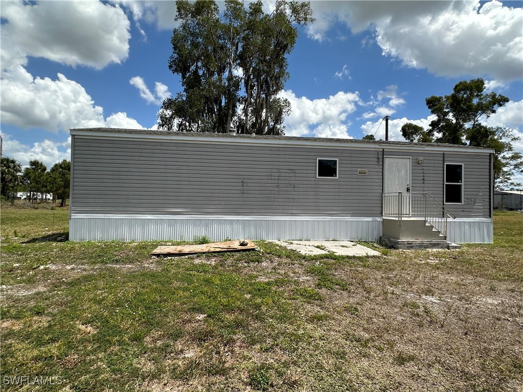 8086  Heck Drive, Apt 18