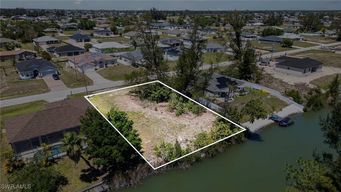1107 NW 20th Place