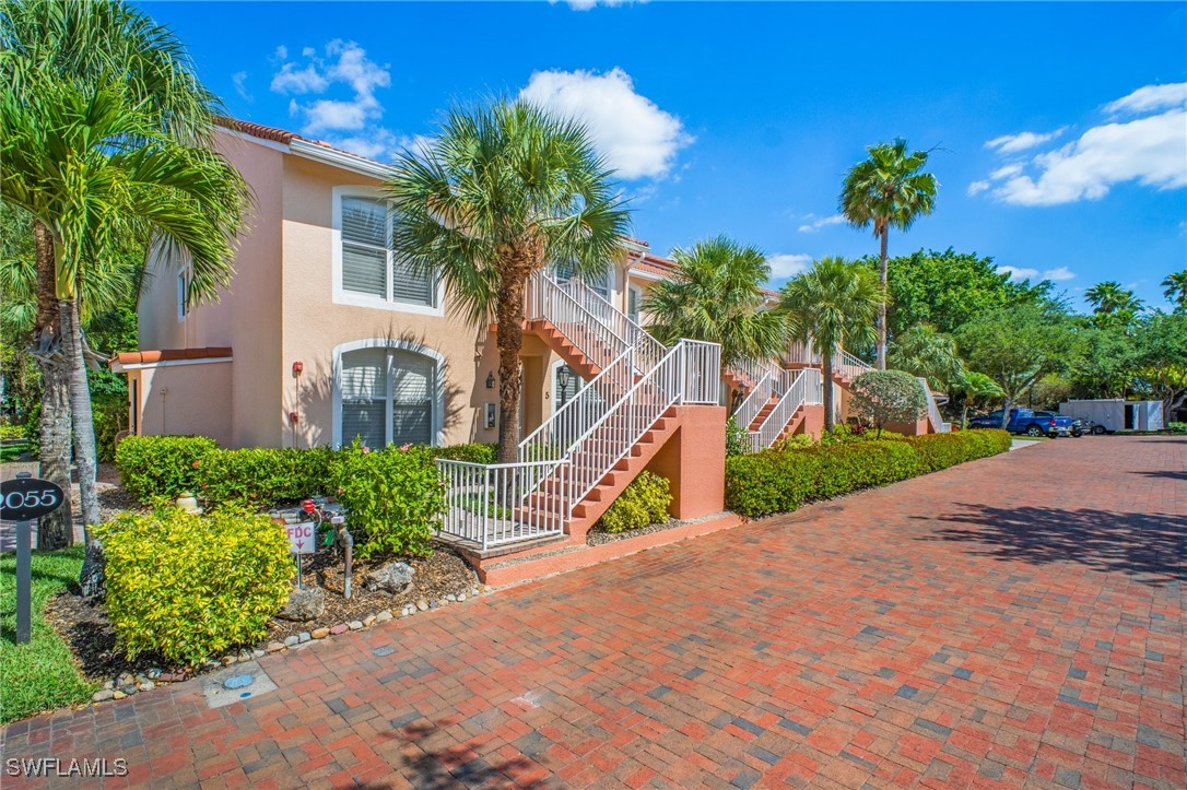 2055  cascades Drive, Apt 5104