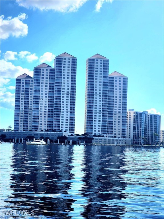 2090 W 1st Street, Apt J410